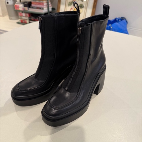 Robert Clergerie Black leather platform boots - Picture 1 of 12